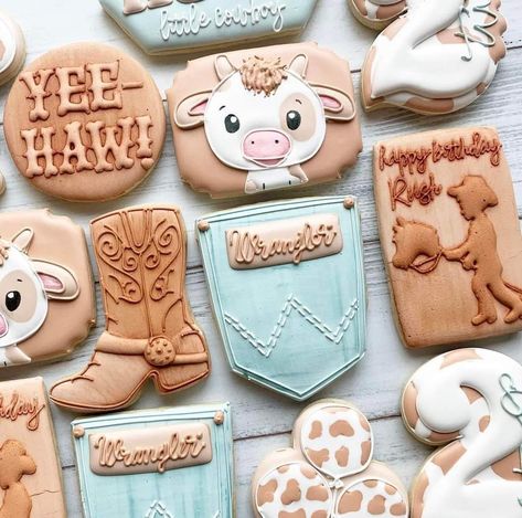 Western Birthday Cookies, Farm Baby Shower Theme, Cow Cookies, Cookie Icing Recipe, Happy Tuesday Friends, Cow Baby Showers, Cowboy Cookies, Cookies Theme, Cowboy Baby Shower