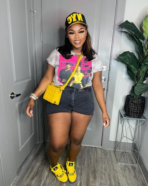 Ms Put It On Outfits, Fashion Outfits Summer Plus Size, Plus Size Summer Concert Outfit Ideas, Streetwear Fashion Women Summer Plus Size, Summer Outfits Thick Black Women, Shein Fits Baddie Summer Plus Size, Sleeveless Graphic Tee Outfit Black Women, Summer Outfits Plus Size Black Women, Plus Size Baddie Outfits Summer