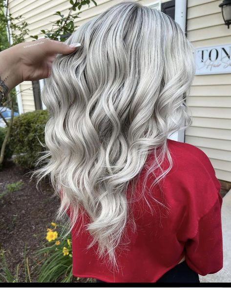 Short Silver Platinum Hair, Grey White Blonde Hair, Platinum Gray Hair Silver, Icy Grey Blonde Hair, Blonde Hair With Fringe, Rock Your Hair, Ice Blonde Hair, Grey Blonde Hair, Warm Scarves