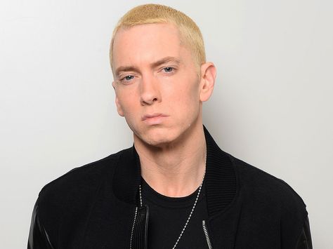 MAISHA NA AFYA: WATCH EMINEM FREESTYLE BATTLE VERY EXCLUSIVE!!!! Eminem Memes, Eminem Songs, Rap Albums, Rap God, Rap Artists, Slim Shady, American Rappers, Music Photo, Celebrity Entertainment