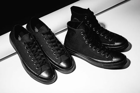 Converse Chuck Taylor All Star ’70s Triple Black #tripleblack #trainers #sneakers #converse #chucktaylor Chuck Taylor 70s Outfit, Converse Run Star Hike White, Chuck Taylors Outfit, Chuck Taylor 70s, Converse 70, Converse 1970s, All Black Converse, Sneakerhead Fashion, Converse Trainers