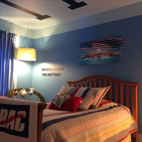 Swim Themed Bedroom, Swimmer Bedroom Ideas, Swimming Decor, Sporty Room, Bedroom 2023, Basketball Bedroom, Swim Life, Boys Bedroom Decor, Boy Bedroom