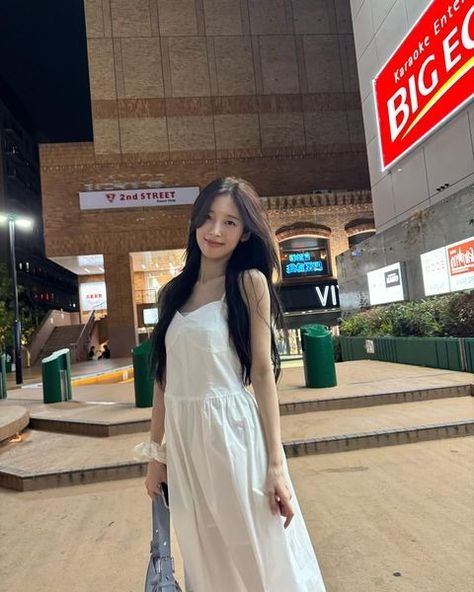 Arin (@ye._.vely618) • Instagram photos and videos Oh My Girl Arin, Arin Oh My Girl, Oh My Girl, Wolf Girl, Instagram Update, Karaoke, Oh My, Kpop Girls, My Girl