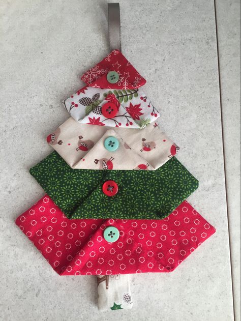 Fabric Christmas Tree Decorations – Hook Stitch Sew Fabric Christmas Decorations, Christmas Fabric Crafts, Christmas Patchwork, Christmas Sewing Projects, Fabric Tree, Fabric Christmas Trees, Quilted Christmas Ornaments, Fabric Ornaments, Christmas Ornaments Homemade