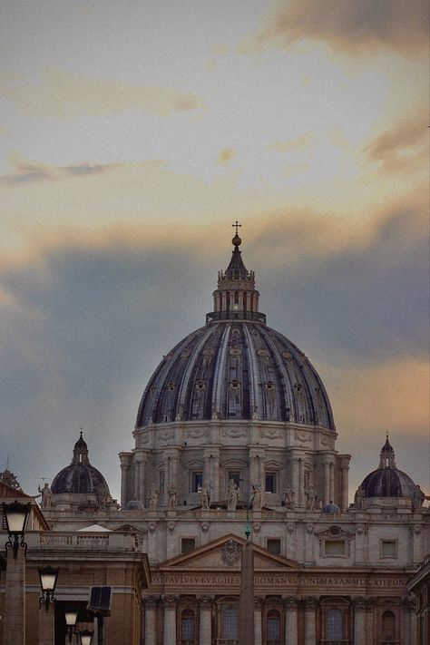 #rome #romeitaly #photography #aesthetic #vatican #travel The Vatican Aesthetic, Vatican Aesthetic Dark, Rome Dark Aesthetic, Vatican Aesthetic, Priest Aesthetic, Aesthetic Italy, Travel Photography Europe, Roman Church, Aesthetic Dark Academia