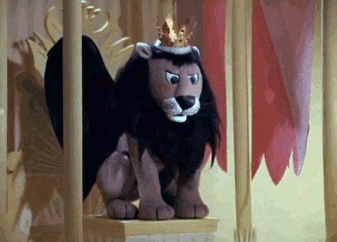 The Top 5 'Rankin/Bass' Stop-Motion Christmas Specials King Moonracer, Christmas Specials, Zodiac Elements, Classic Christmas Movies, Misfit Toys, Rudolph The Red, Office Christmas, Red Nose, Red Nosed Reindeer