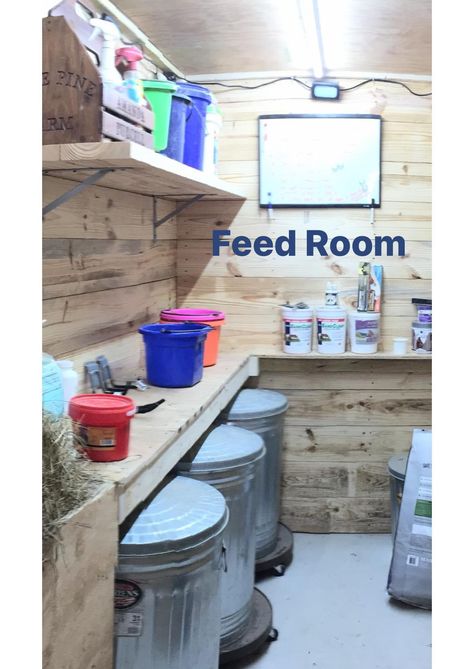 Small Feed Room Ideas, Barn Storage Ideas, Barn Organization Ideas, Small Barn Ideas, Horse Feed Room, Feed Room, Horse Tack Rooms, Trailer Design, Livestock Barn