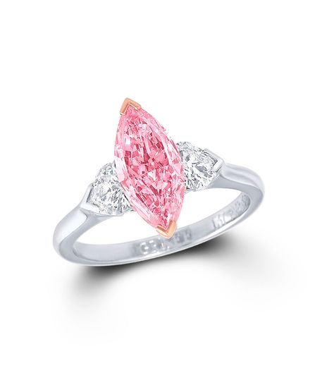 Graff marquise-cut pink centre diamond ring featuring two white diamonds. Graff Pink Diamond Ring, Graff Pink Diamond, Graff Ring, Graff Jewelry, Fancy Diamond Ring, Graff Diamonds, Rings Pink, Colored Diamond Jewelry, Unusual Engagement Rings