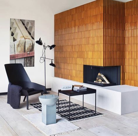 Sebastian Herkner Mid Century Modern Fireplace With Tv, Two Tone Wood Paneling Walls, Midcentury Fireplace, Sebastian Herkner, Style Tile, Fireplace Design, A Living Room, Home Decor Tips, A Fire