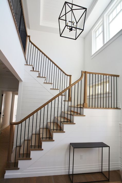 Switchback Staircase, Transitional Staircase, Interior Stair Railing, Stair Posts, Farmhouse Transitional, Step Railing, Scandinavian Rustic, Staircase Ideas, New York Architecture