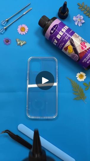 38K views · 713 reactions | Well this was a first for me! Never have I ever decorated a phone case before…until NOW! Hehe 🤗 For this project I used Alumilite Corporation UV Resin, UV Light, Resin Craft Tool Set, paper butterflies, and dried flowers. 🌸 Quick question: Would you like to see more cell phone cases or was one enough? Lol 😅 Stay Kreative and Happy Crafting! . . . #uvresin #epoxyresin #resin #driedflowers #butterfly #satisfying #diy #crafts #flowers #floral #resinart #fluidart #crafting #spring | Kreatively Kelly | Cordelia · Little Life Diy Crafts Flowers, Epoxy Resin Phone Case, Diy Resin Phone Case, Resin Phone Case, Little Life, Paper Butterflies, Epoxy Resin Crafts, Never Have I Ever, Resin Craft