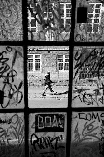 Small Market, Graffiti Photography, Take The Risk, Cindy Sherman, Photography Book, Bnw Photography, Black And White Film, Photo Vintage, Cinematic Photography