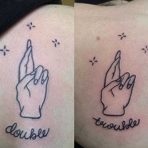 15 Friendship Tattoos That Aren’t Totally Cheesy | Brit + Co Pretty Friendship Tattoos, Creative Best Friend Tattoos, Bsf Tattoo Ideas, Tatt00 Ideas, Funny Friendship Tattoos, Bsf Tattoo, Group Tattoo Ideas, Matching Friendship Tattoos, Bff Tats