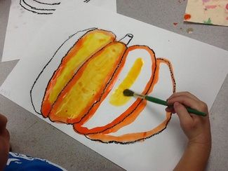 Our pumpkins are really popping off the page in first grade. We looked at my finished example and saw that I painted my orange pumpkin with two colors, orange & yellow. Why? Well many of my first... Art 1st Grade, Classroom Management System, Grade 1 Art, First Grade Art, Halloween Art Projects, Class Dojo, October Art, 2nd Grade Art, Fall Art Projects