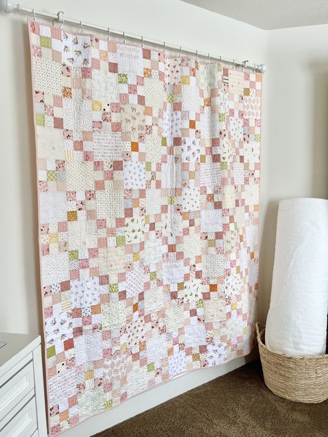 Irish Chain Quilt Pattern, Low Volume Quilt, Neutral Quilt, Irish Chain Quilt, 9 Patch Quilt, Red And White Quilts, Nine Patch Quilt, Yellow Quilts, Pink Quilts