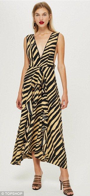 Printed Dress Outfit, Pretty Summer Dresses, Shopping Wishlist, Zebra Print Dress, Topshop Dresses, Fashion Runway, Long Skirts, Fake Fur, Pinafore Dress