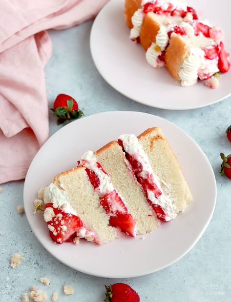 Strawberry Shortcake Layer Cake Recipe - Sugar & Sparrow Cake Whipped Cream Frosting, Strawberry Shortcake Layer Cake, Fluffy White Cake, Cake Whipped Cream, Shortcake Recipes, Strawberry Things, Strawberry Shortcake Recipes, Surprise Cake, Layer Cake Recipes