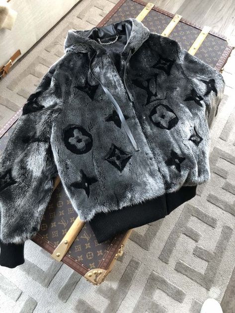 Luxury Hoodie, Hoodie Design Ideas, Louis Vuitton Jacket, Drippy Outfit, Black Men Fashion Swag, Dope Outfits For Guys, Mink Fur Coat, Streetwear Aesthetic, Hoodie Zip