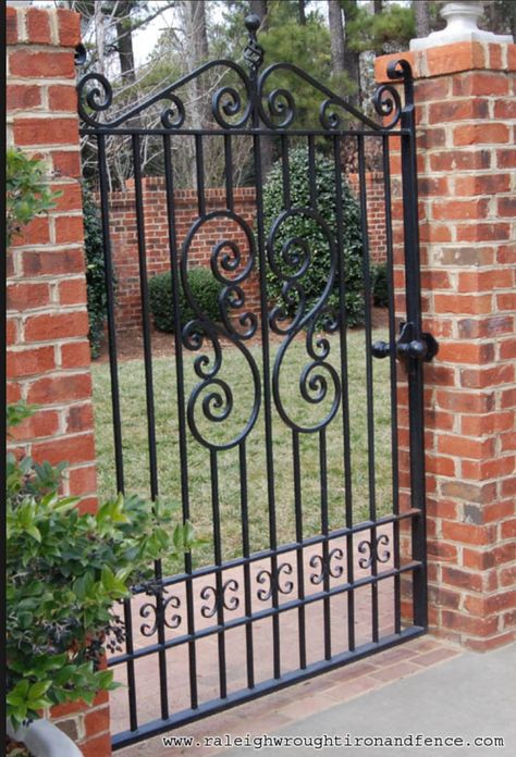 iron gate with brick pillars Wrought Iron Gate Designs, Tor Design, Wrought Iron Garden Gates, Estate Gates, Iron Garden Gates, Wrought Iron Design, Wrought Iron Decor, Gates And Fences, Wrought Iron Gate