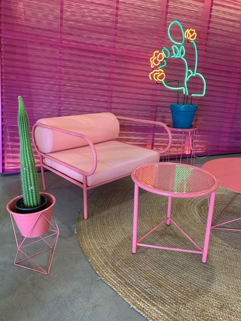 Palm Springs Bar, Saguaro Hotel Palm Springs, Saguaro Hotel, Airbnb House, Palm Spring, Patio Inspiration, Palm Springs California, Spring Baby, Door Color