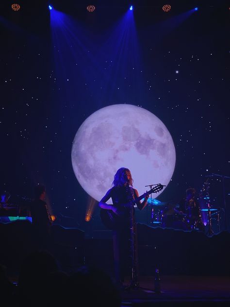 Cowboy Boygenius, Phoebe Bridgers Green Aesthetic, Blue Concert Aesthetic, Alt Hippie, Indie Alt, Purple Lighting, Light Blue Aesthetic, Brown Fall, Taylor Swift Posters