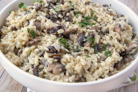 Restaurant-Style Creamy Mushroom Risotto - Chef Dennis Chef Dennis Recipes, Pork Shanks Recipe, Creamy Mushroom Risotto, Etouffee Recipe, How To Make Risotto, Mushroom Risotto, Creamy Mushrooms, Braised Pork, Shrimp Salad