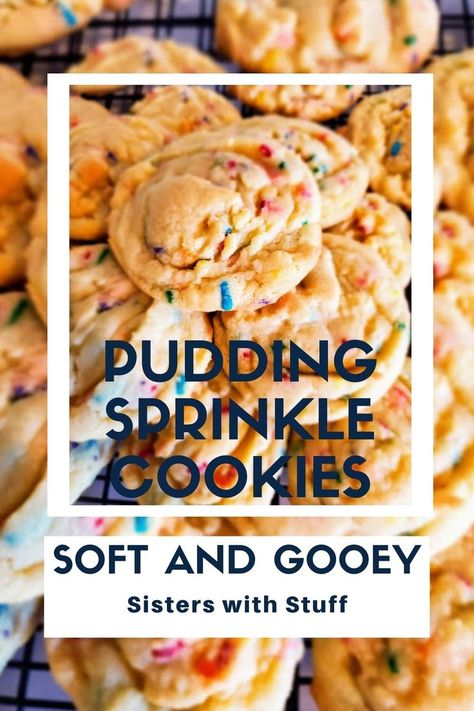 These cookies are sinful, they have a box of vanilla instant pudding in the batter so they are soft and delicious. Check out the recipe! #cookies #recipes #DIY #puddingcookies #softcookies Instant Pudding Desserts, Instant Pudding Recipes, Jello Pudding Recipes, Vanilla Pudding Recipes, Pudding Cookies Recipes, Recipe Cookies, Gooey Cookies, Cheesecake Pudding, Frozen Cookies