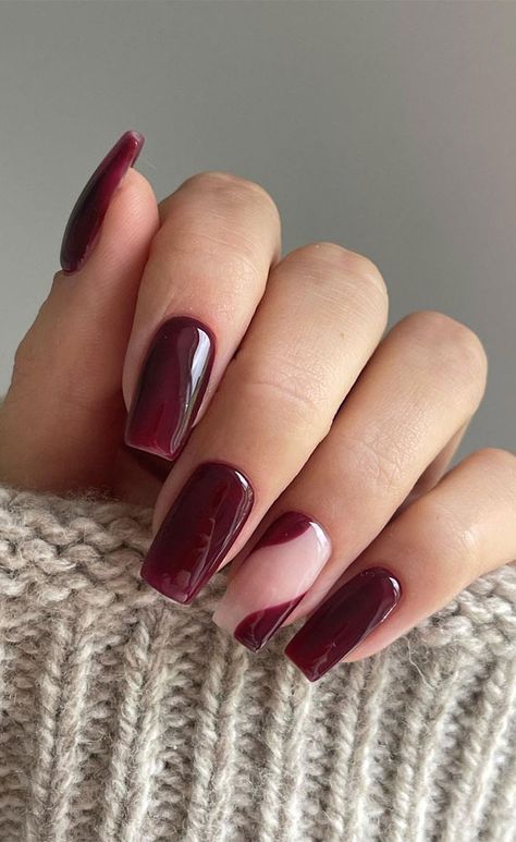 Cherry Wine Nails, Nails Inspo Aesthetic, Nails Burgundy, Kutek Disney, Fall Acrylic, Dark Red Nails, Wine Nails, Nails Dark, Tapered Square Nails