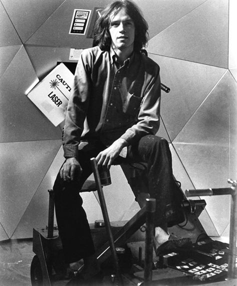 Co-writer/producer/director/film score composer John Carpenter on the set of "Dark Star", 1974.  Beginning as a USC student film produced between 1970 and 1972, the film was gradually expanded to feature film length by 1974.  It's budget was approximately $60,000 and received  a limited theatrical release in 1975. Happy Birthday John, Demolition Man, Film Genres, Dream Boyfriend, Film Score, John Carpenter, Science Fiction Film, Dark Star, Imaginary Friend