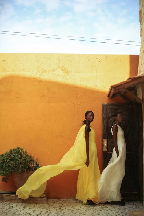 Sophie Zinga Wow Photo, Classy Fashion, Foto Art, Yellow Aesthetic, Shoot Inspiration, Photography Inspo, Fashion Shoot, Black Is Beautiful, Editorial Photography