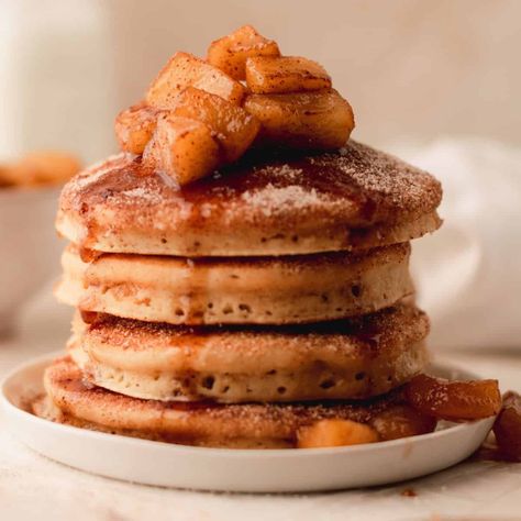 Easy Apple Cider Pancakes – Hey, Snickerdoodle! Strawberry Cream Cheese Muffins, Apple Cider Pancakes, Apple Cidar, Apple Topping, Apple Pancake Recipe, Easy Strawberry Cheesecake, Apple Cinnamon Pancakes, Freeze Pancakes, Banana Blueberry Muffins