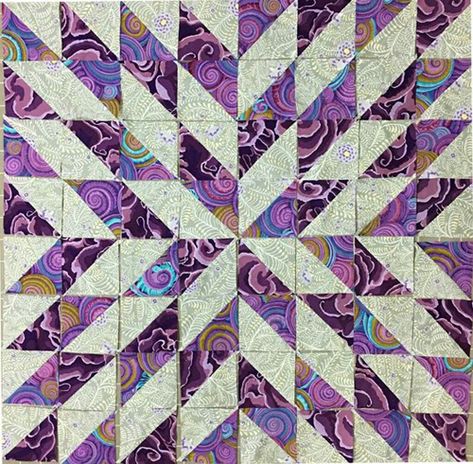 Starburst Quilt Tutorial Half Square Triangle Quilts Ideas, Hst Quilt Patterns, Starburst Quilt, Hst Quilt, Hst Quilts, Half Square Triangle Quilts Pattern, Colchas Quilting, Lovely Lines, Triangle Quilt Pattern