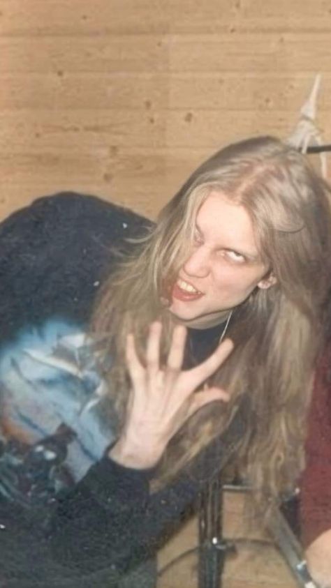 Per Yngve Ohlin (Dead) Mayhem Wallpaper Black Metal, Dead Mayhem Icon, Pelle Ohlin Wallpaper, Pelle Mayhem, Mayhem Aesthetic, Black Metal Wallpaper, Mayhem Wallpaper, Mayhem Dead, Dead Mayhem