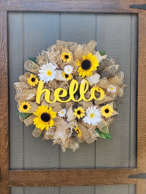 Diy burlap wreath tutorial