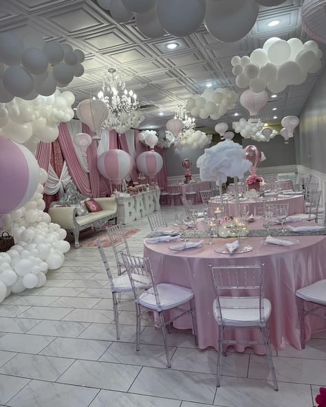 Cloud 9 Candy Table, Gender Reveal Ideas Cloud Theme, Cloud 9 Baby Shower Theme Girl, Pink Cloud Baby Shower Theme, Dream Baby Shower Theme, Cloud 9 Baby Shower Theme Centerpieces, Pink Clouds Baby Shower Theme, Pink Dream Baby Shower, Cloud 9 Baby Shower Theme