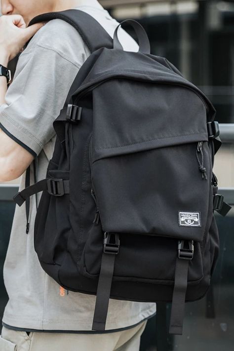 Stylish Backpacks For Men, Cool Backpacks For Men, Mens Backpack Fashion, Canvas Backpack Men, Stylish School Bags, Backpack Outfit, Mens Bags Fashion, Backpack For Teens, Bags For Teens