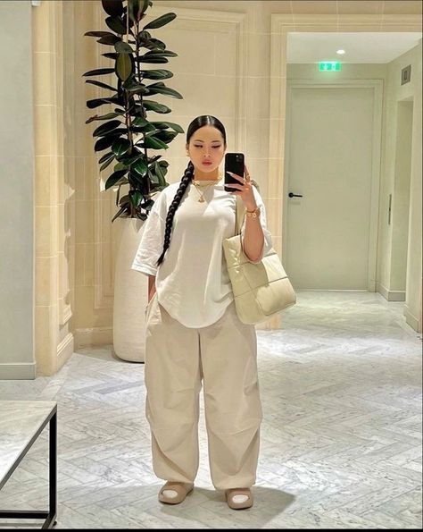 Looking Expensive, Expensive Coffee, Plus Size Baddie Outfits, Girl Guide, Mode Zara, Lazy Girl, Tomboy Style Outfits, Streetwear Fashion Women, Tomboy Fashion