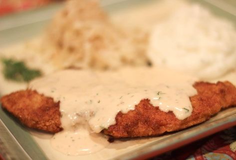 This is so good! It's a classic dish originating in Austria, but it's popular in Germany and the Bavarian region as well. The pork is so tender and perfectly flavored with the wonderful dill sauce. Sauce For Pork, Pork Schnitzel Recipe, Dipping Sauce Recipes, Pork Sirloin Roast, Best Pork Chop Recipe, Schnitzel Recipes, Dill Recipes, Pork Sauce, Creamy Dill Sauce