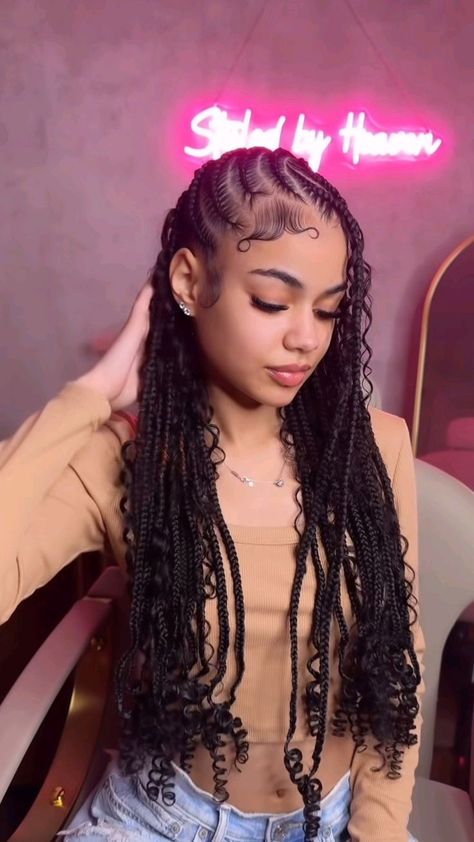 Latina Hair, Braided Hairstyles For Black Women Cornrows, Goddess Braids Hairstyles, Cute Box Braids Hairstyles, Braided Hairstyles For Teens, Protective Hairstyles Braids, Cool Braid Hairstyles, Fulani Braids, Pretty Braided Hairstyles