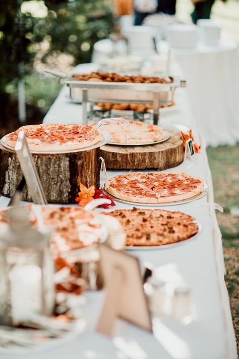 Wedding Food Bars, Pizza Wedding, Pizza Buffet, Wedding Food Stations, Pizza Bar, Reception Food, Wedding Reception Food, Bar Wedding, Food Stations