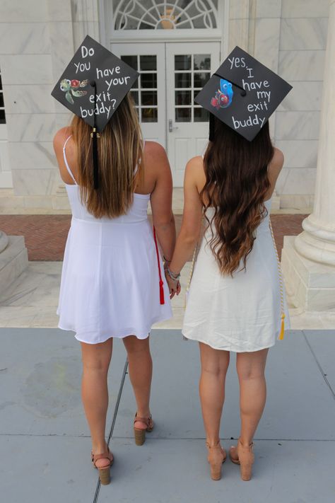 Matching Grad Caps For Best Friends, Graduation Cap Designs High School 2024, Graduation Cap Designs Easy, Graduation Cap Designs For Best Friends, Duo Graduation Cap, Graduation Cap Designs Best Friends, Uri Grad Cap, Graduation Cap Designs Friends, Finding Nemo Graduation Cap