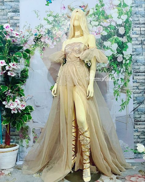 𝐸𝑛𝑐ℎ𝑎𝑛𝑡𝑒𝑑 𝐸𝑚𝑝𝑒𝑟𝑎𝑡𝑟𝑖𝑧 𝐻𝑒𝑏𝑒 🍃 Fairy Gown, Eternal Youth, Inner Beauty, The Goddess, Enchanted, For Rent, Victorian Dress, Lace, Beauty