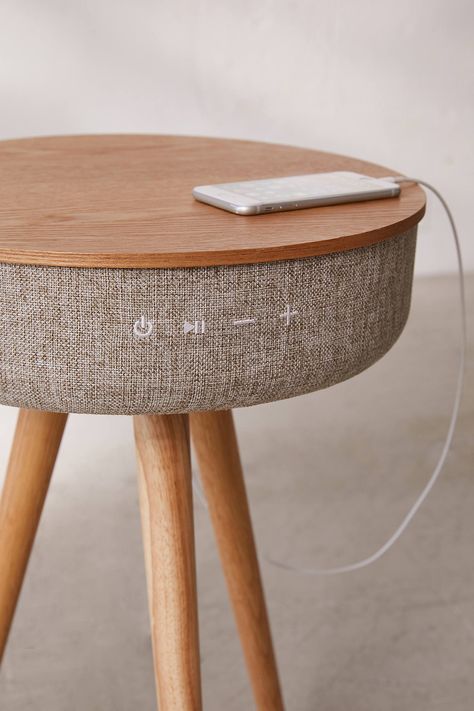 Wireless Speakers Diy, Speaker Table, Diy Bluetooth Speaker, Smart Table, H Design, Modern Tech, Dark Interiors, Speaker Design, Furniture Details