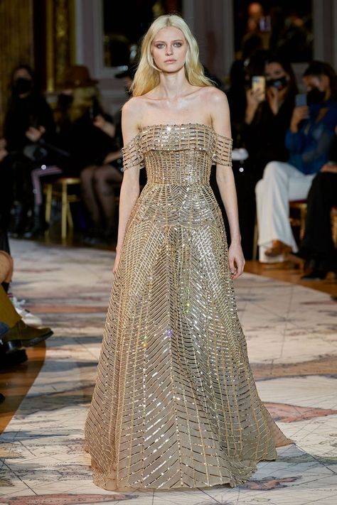 Rachel Zoe, runway, fashion, inspiration, Haute Couture, Paris Fashion Week 2022 Couture, Zuhair Murad Haute Couture, Couture Week, Zuhair Murad, Evening Outfits, Glam Dresses, Gorgeous Gowns, Couture Collection, Event Dresses