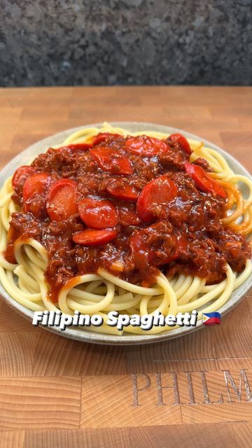 Filipino Spaghetti Recipe, Filipino Style Spaghetti, Filipino Spaghetti, Banana Ketchup, Filipino Style, Spaghetti Recipe, Spaghetti Bolognese, American Soldiers, Italian Dishes