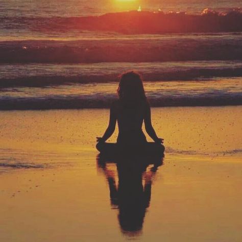 “Yoga means addition - addition of energy, strength and beauty to body, mind and soul.” Amit Ray   #meditation #selfrealization #happypeople Mediation Black Women, Meditation Aesthetic Black Women, Meditating Aesthetic, Sun Meditation, Monday Meditation, Meditation Aesthetic, Woman Meditating, Evening Meditation, Yoga On The Beach