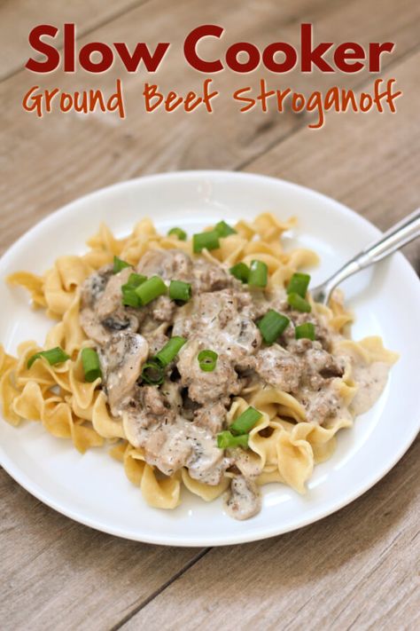 Slow Cooker Ground Beef Stroganoff—a creamy mushroom sauce with ground beef served over egg noodles. An easy recipe to make that uses common ingredients and it’s delicious to eat. #slowcooker #crockpot #beef #groundbeef Gfdf Recipes, Crock Pot Stroganoff, Frugal Dinners, Stroganoff Recipes, Venison Stroganoff, Instant Pot Ground Beef, Instant Pots, Slow Cooker Ground Beef, Beef Stroganoff Crockpot