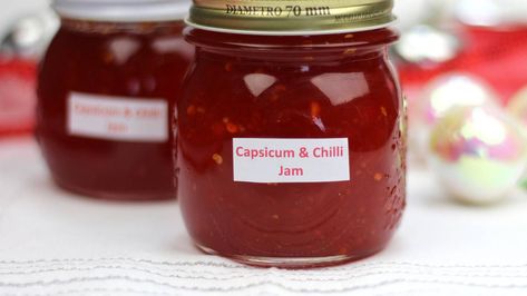 Capsicum Chutney, Capsicum Recipes, Edible Christmas Gifts, Eating Well Recipes, Pizza Shapes, New Zealand Food, Chilli Jam, Tomato Relish, Relish Recipes