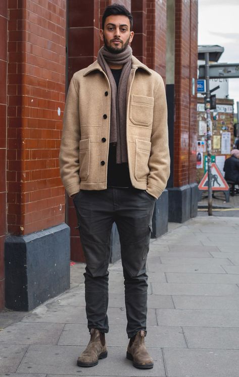 Eldar #clothing #outerwear #jacket #fashion #streetfashion #jeans #brown #gentleman #standing #snapshot Charcoal Cargo Pants, Fall Outfits For Men, Mens Street Style Winter, Men's Street Style Photography, Brown Suede Chelsea Boots, Sweater Outfits Men, Sweater Outfits Fall, Outfits For Men, Winter Street