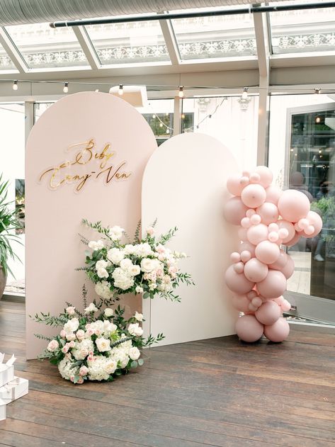 Beautiful Over the Moon themed Baby Shower for Dallas, Tx based influencer Hoang-Kim and her husband Johnny. Stunning white and pink floral adorned the tables and backdrop with jaw dropping balloon installs on the celiing to mimic clouds. White And Pink Baby Shower Ideas, Elegant Baby Girl Shower Ideas, Baby In Bloom Shower Backdrop, Dainty Baby Shower Ideas, Pastel Pink Baby Shower Ideas, Simple Baby Shower Backdrop, Baby Shower Backdrop Ideas Girl, Baby In Bloom Backdrop, Pink Baby Shower Backdrop